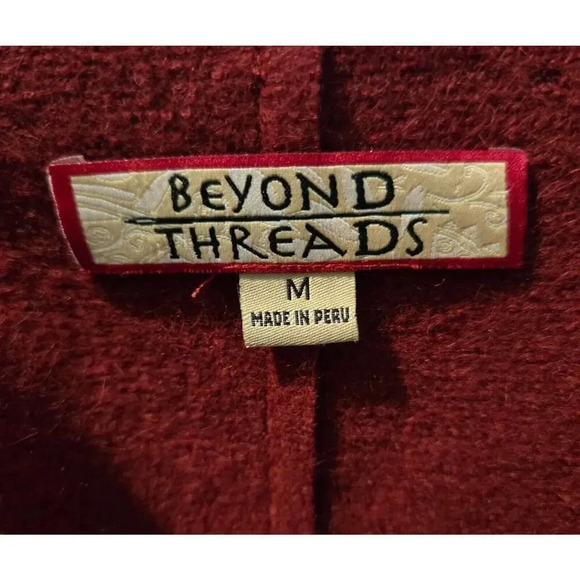 Beyond Threads Felted Alpaca Wool Origami Jacket in Burgundy Deep Red Size M - Picture 7 of 9